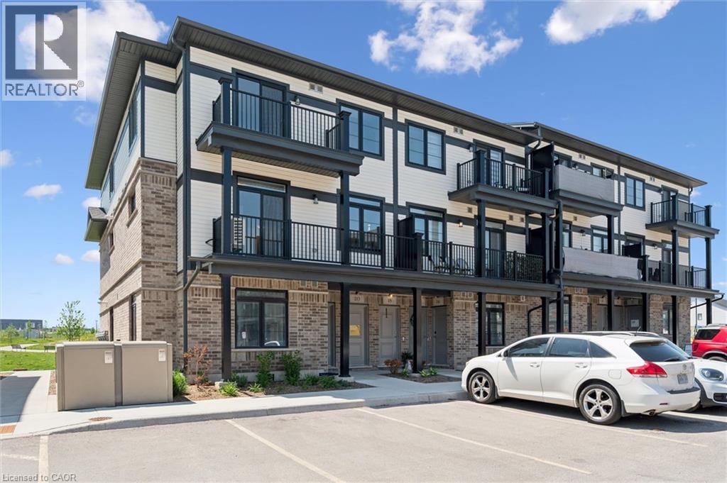 MLS® listing #29807632 for sale located at 20 LOMOND Lane