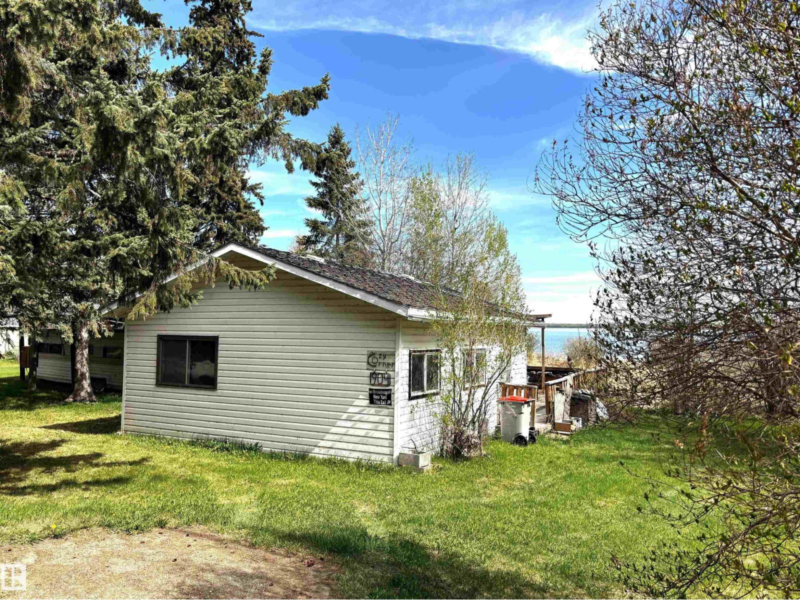 MLS® listing #29808788 for sale located at 904 LAKESHORE DR., BUCK LAKE