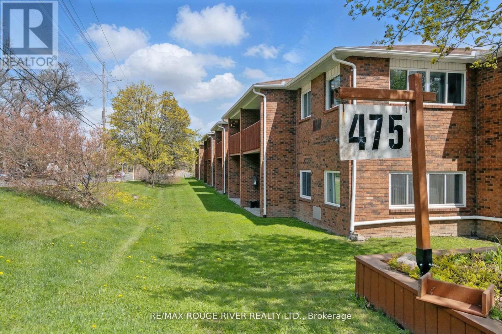 MLS® listing #29810154 for sale located at 222 - 475 PARKHILL ROAD W