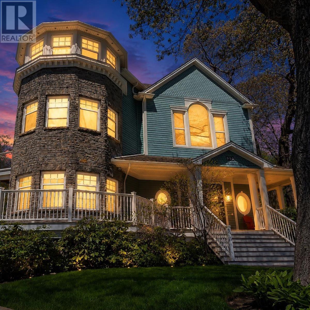 MLS® listing #29810399 for sale located at 955 Winwick Road