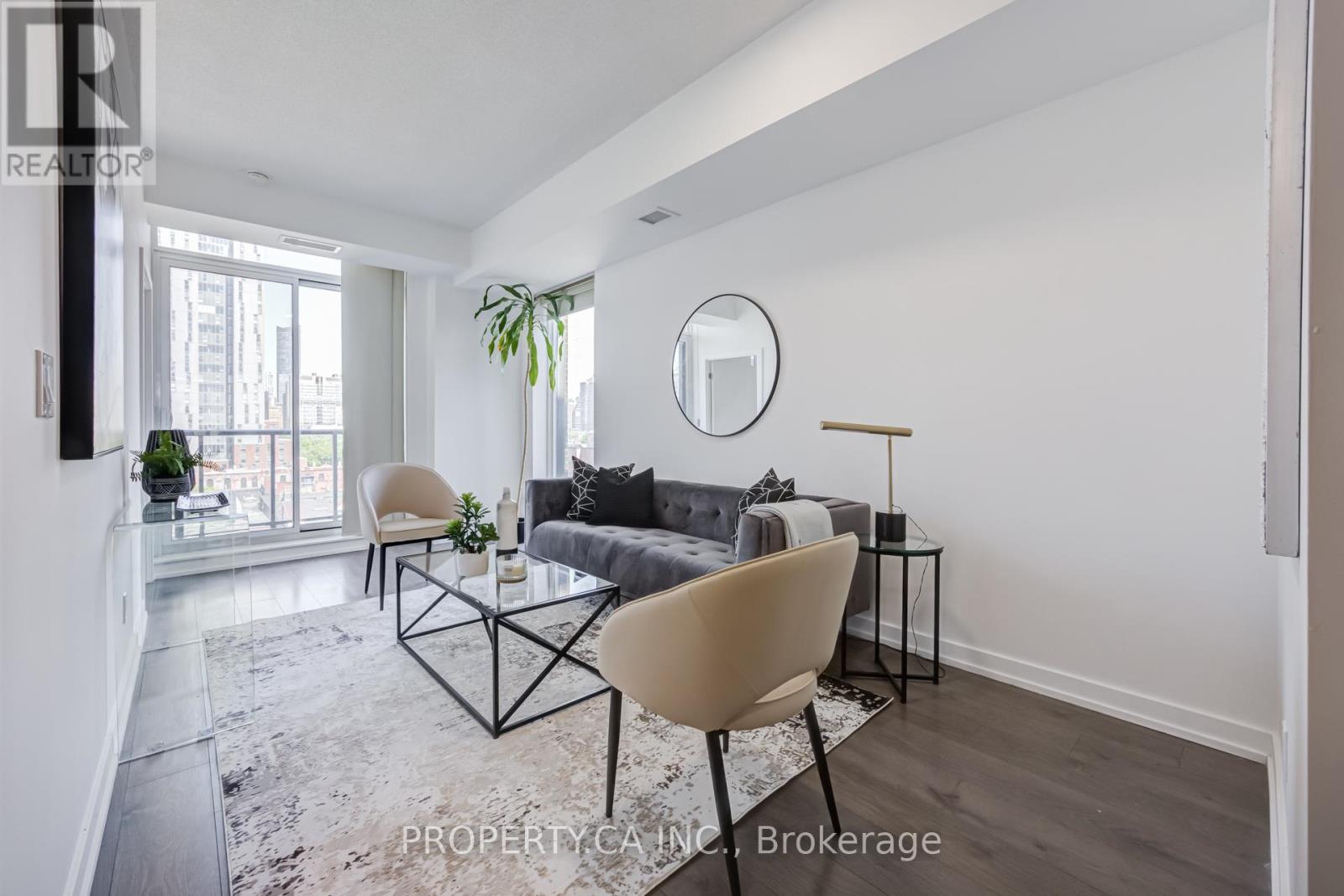 MLS® listing #29811045 for sale located at 707 - 297 COLLEGE STREET