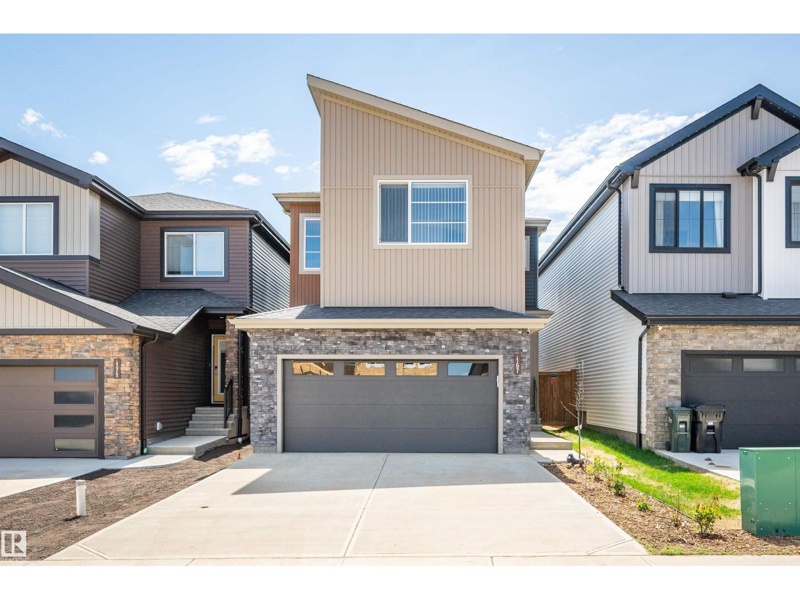 MLS® listing #29811587 for sale located at 167 CATRIA PT