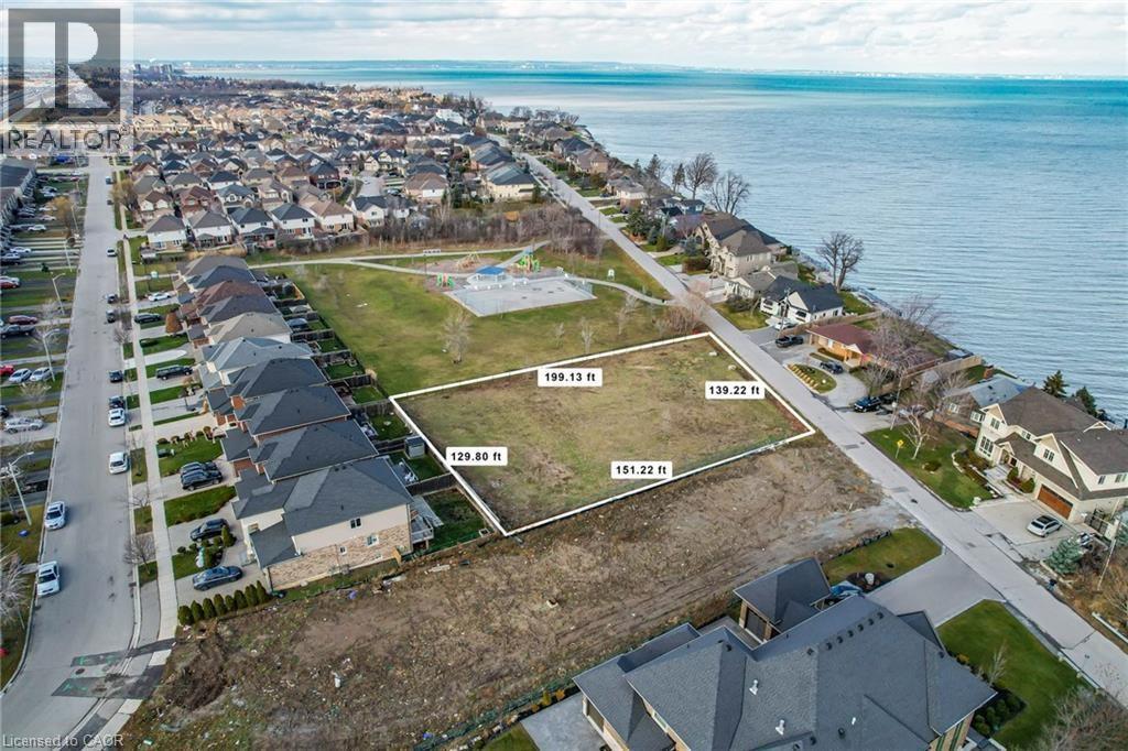 MLS® listing #29811878 for sale located at 67 SEABREEZE Crescent