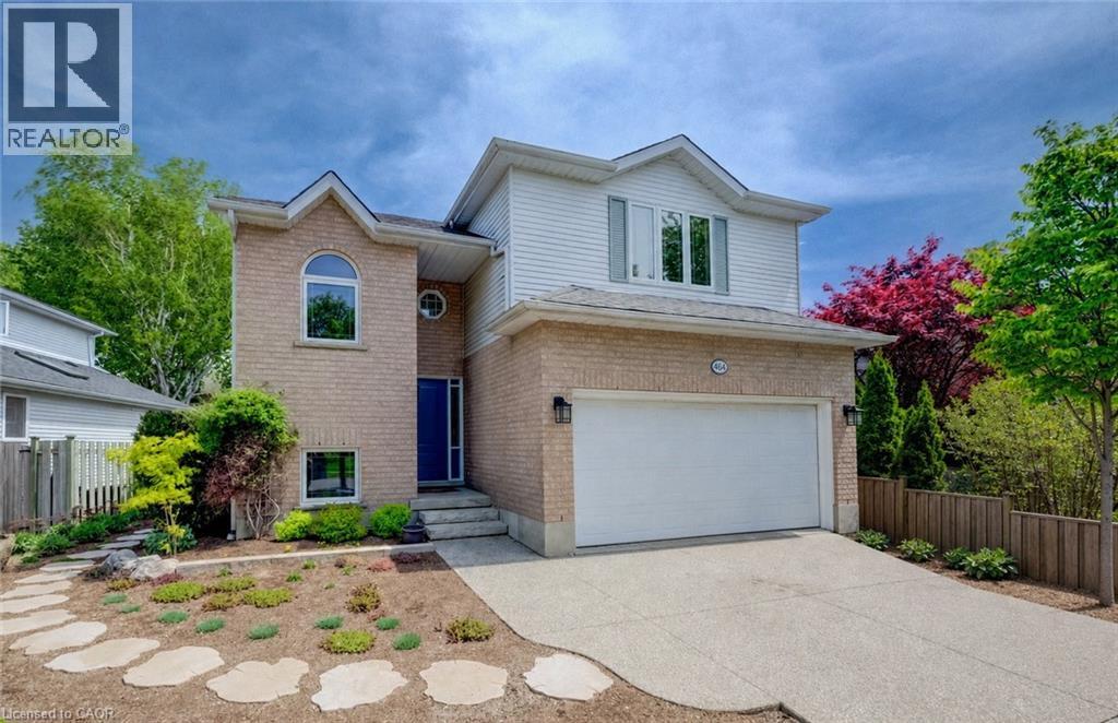 MLS® listing #29816330 for sale located at 464 NORTHLAKE Drive
