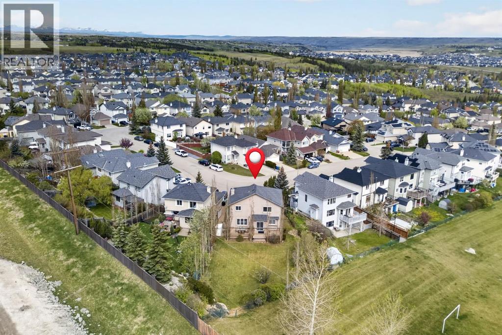 MLS® listing #29816462 for sale located at 112 Valley Stream Close NW