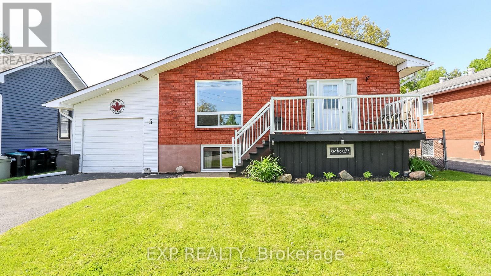 MLS® listing #29816532 for sale located at 5 BOURGEOIS BEACH ROAD