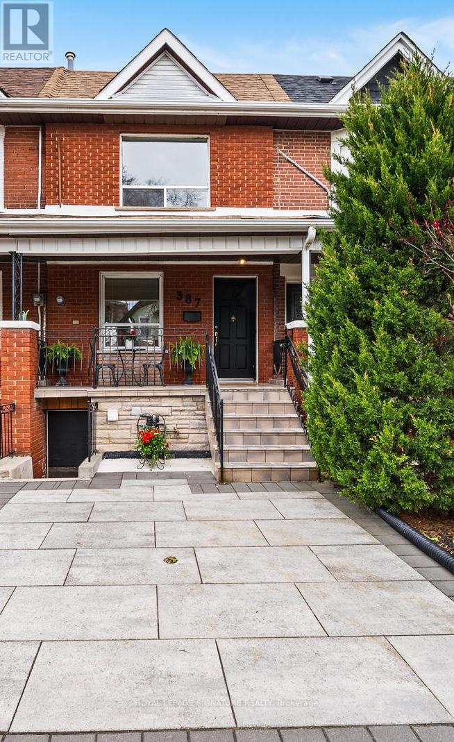 MLS® listing #29816990 for sale located at 387 BARTLETT AVENUE N
