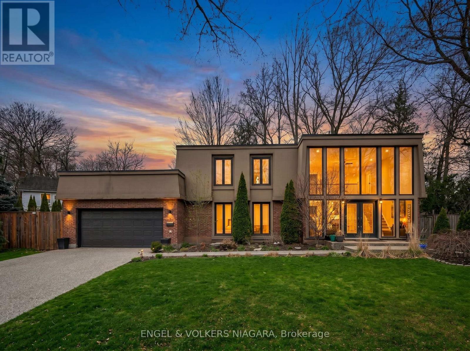 MLS® listing #29817187 for sale located at 2459 NOELLA CRESCENT
