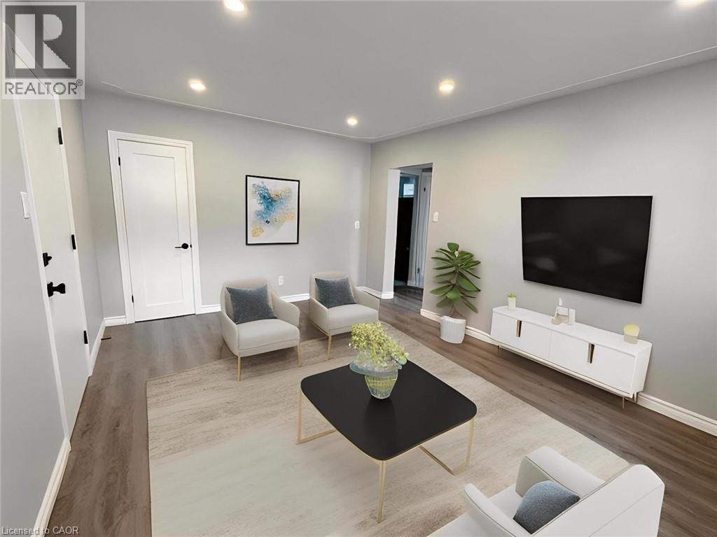 MLS® listing #29818573 for sale located at 274 OTTAWA Street S Unit# B