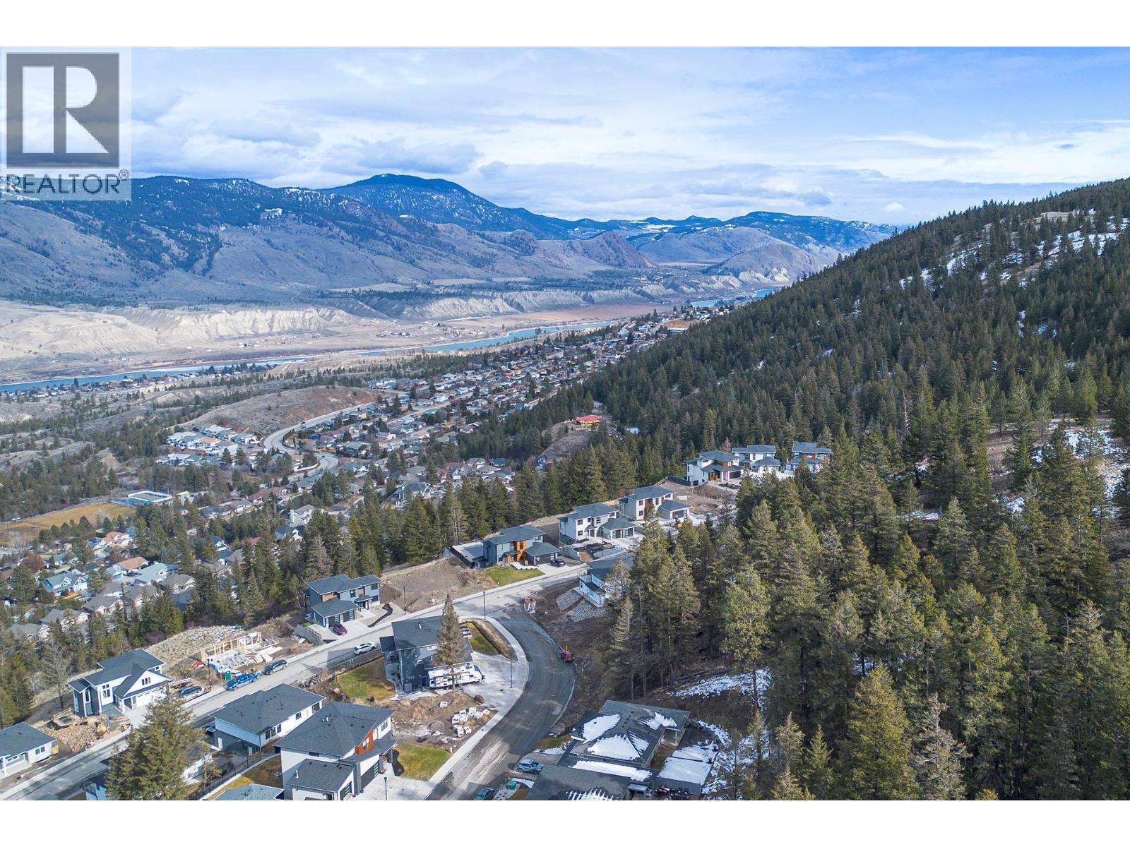 MLS® listing #29820629 for sale located at 2120 LUPIN Court
