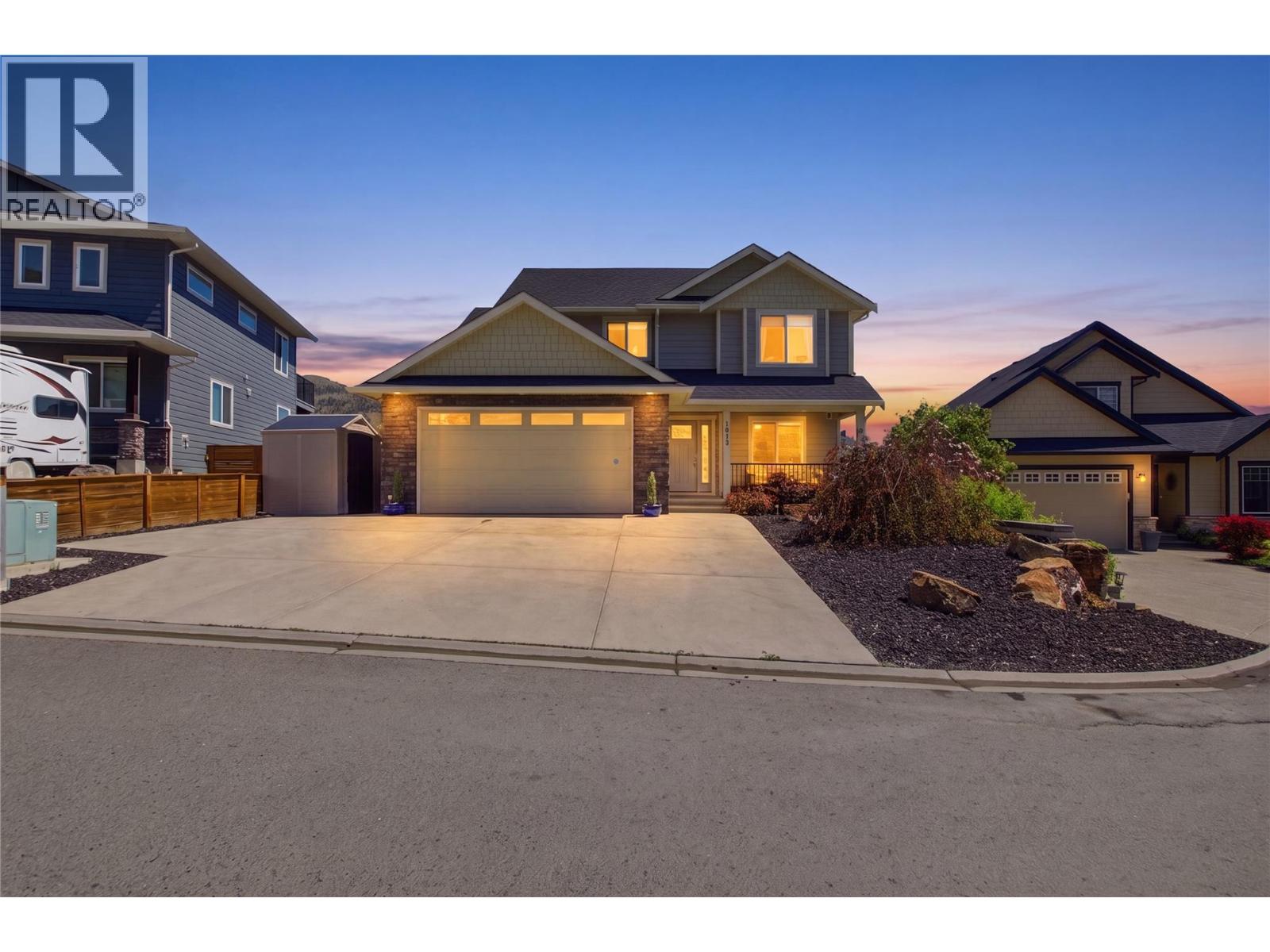MLS® listing #29821785 for sale located at 1014 Saddleback Court