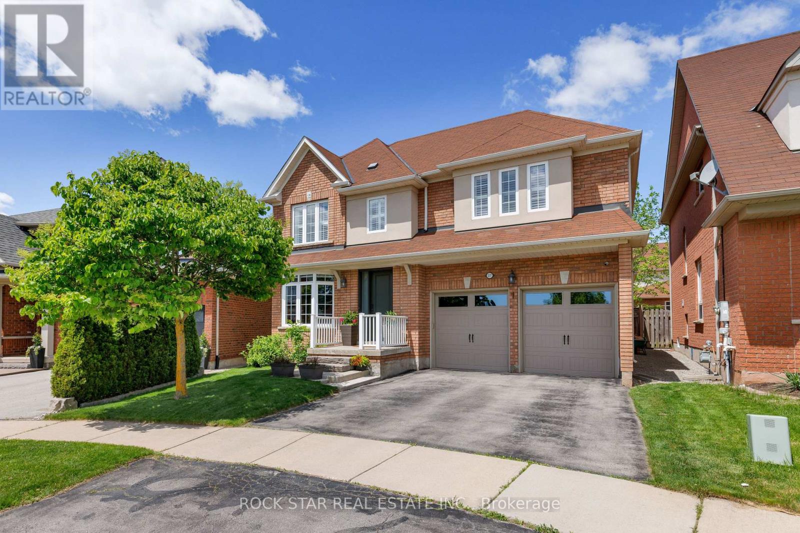 MLS® listing #29822774 for sale located at 2277 BLUE OAK CIRCLE