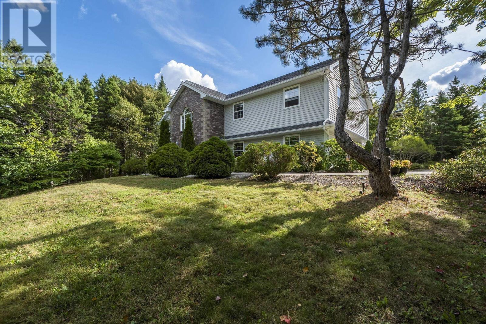 MLS® listing #29823063 for sale located at 15 Bingham Drive