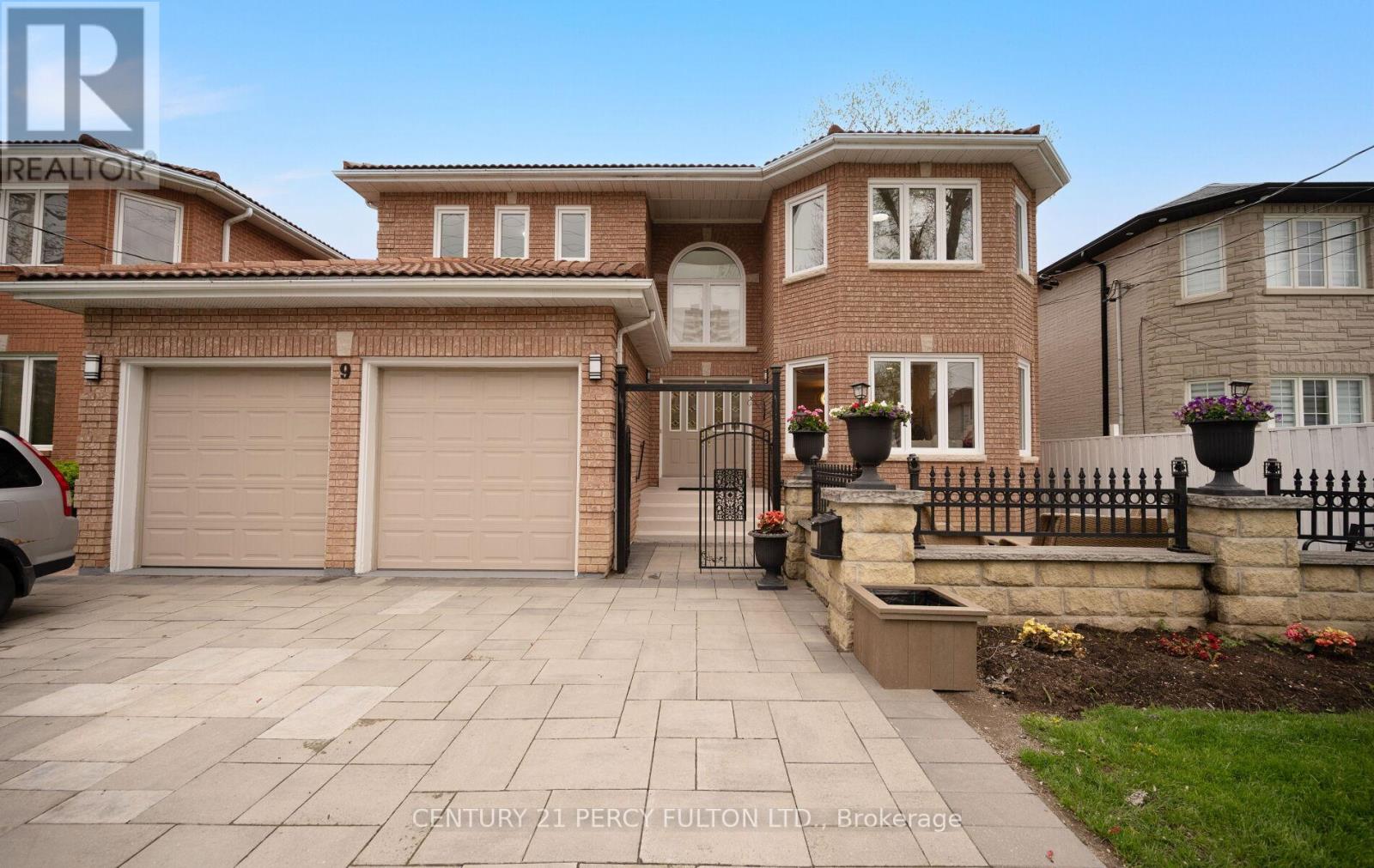 MLS® listing #29823392 for sale located at 9 GORDON AVENUE