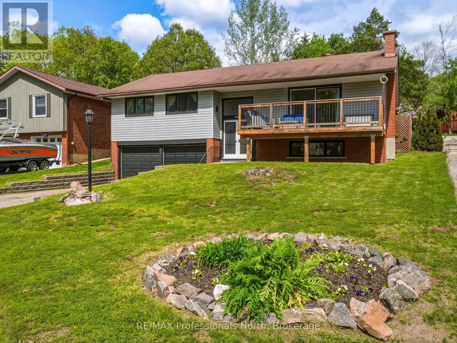 MLS® listing #29823811 for sale located at 240 ORIOLE CRESCENT