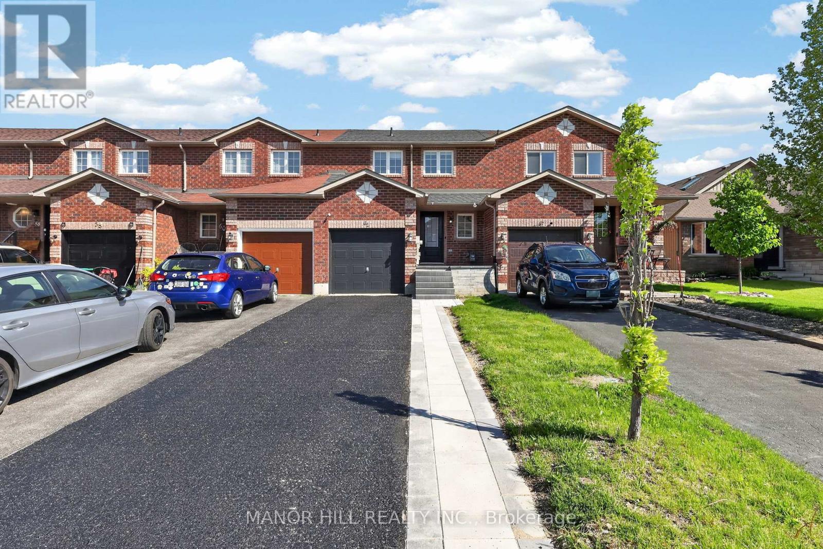 MLS® listing #29823900 for sale located at 62 MONARCHY STREET N