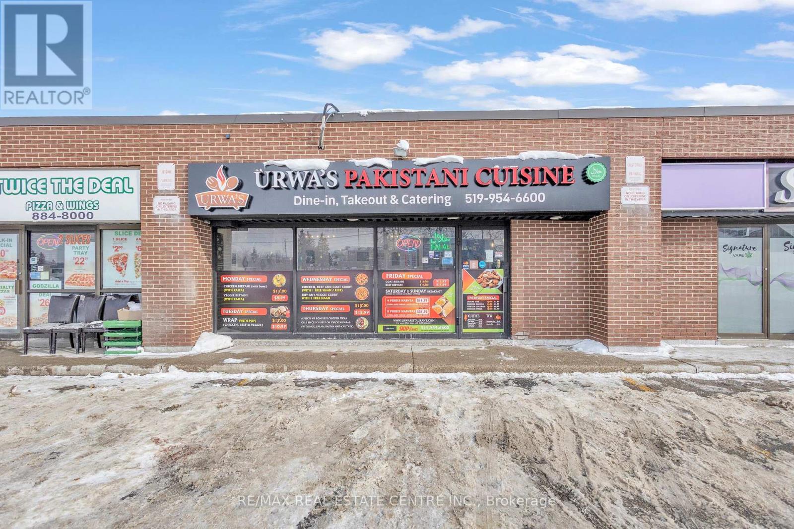 MLS® listing #29825162 for sale located at 402 KING STREET N