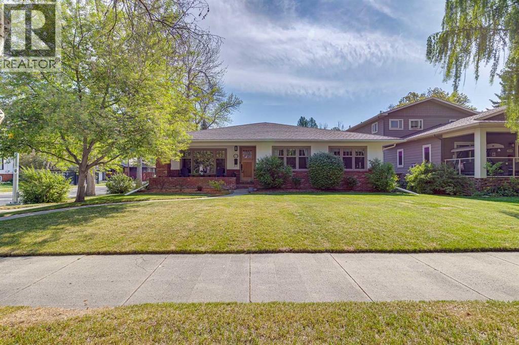 MLS® listing #29825677 for sale located at 3202 1 Street SW