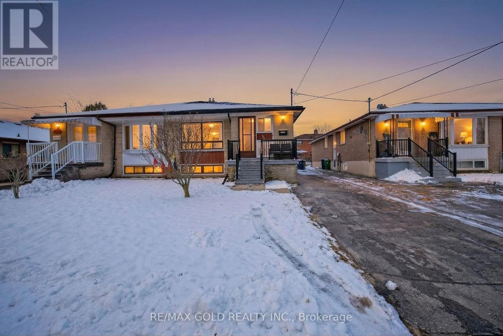 MLS® listing #29825704 for sale located at 130 DUNCANWOODS DRIVE