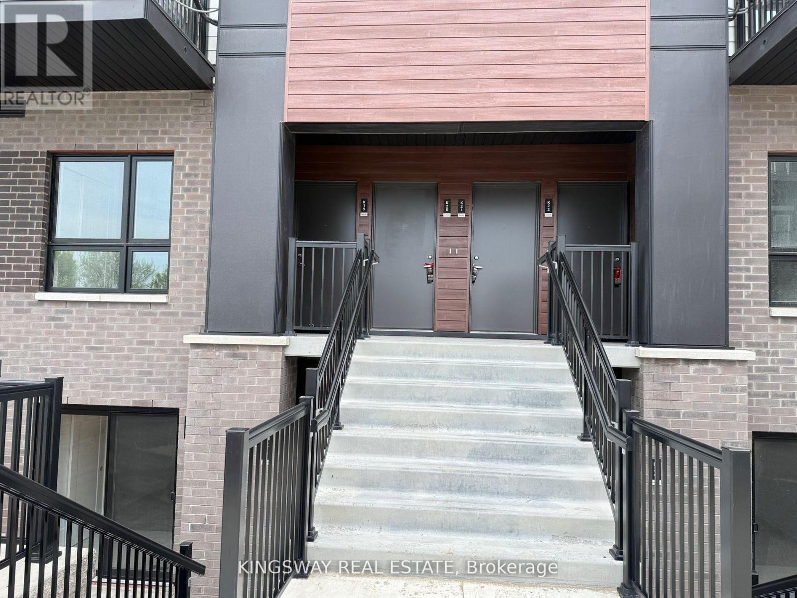 MLS® listing #29828089 for sale located at K19 - 40 PALACE STREET
