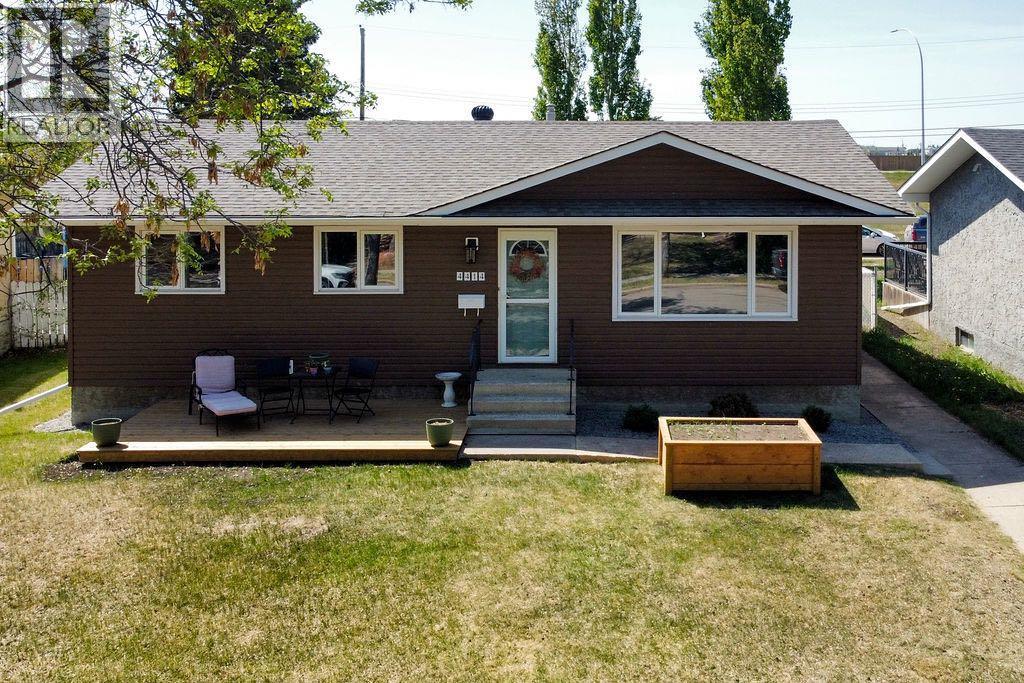 MLS® listing #29828816 for sale located at 4414 67 Street