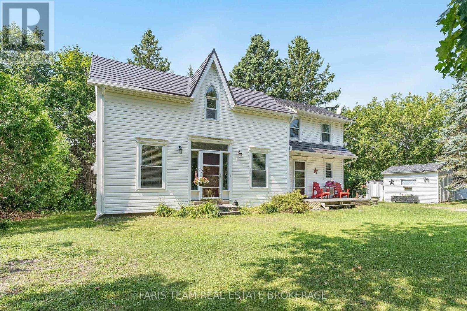 MLS® listing #29828967 for sale located at 1897 10 LINE N
