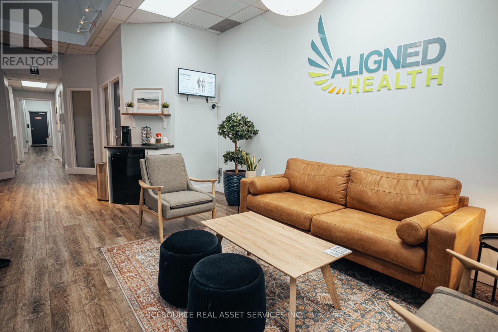 MLS® listing #29829080 for sale located at 6 - 745 BRIDGE STREET W