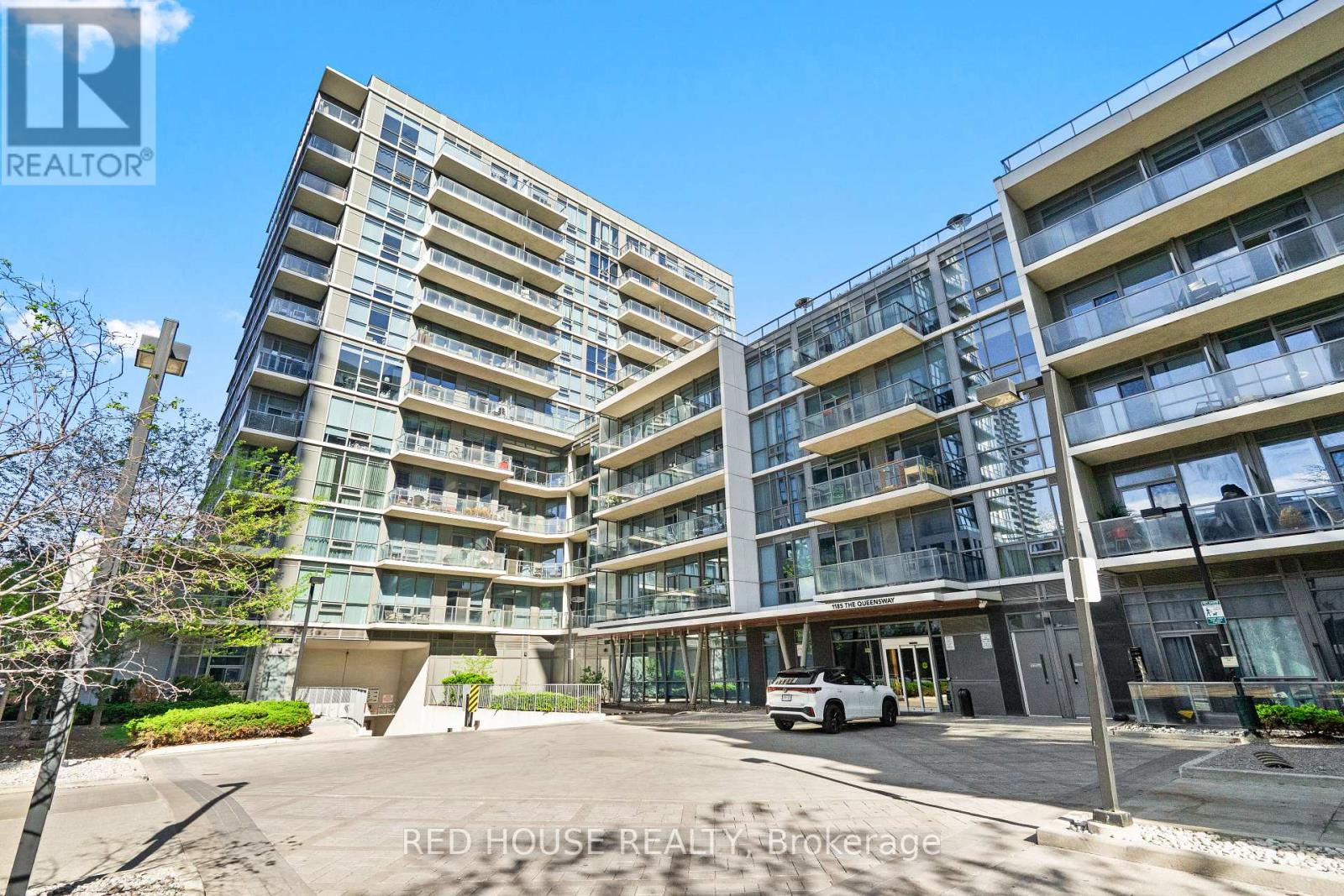 MLS® listing #29829136 for sale located at 603 - 1185 THE QUEENSWAY