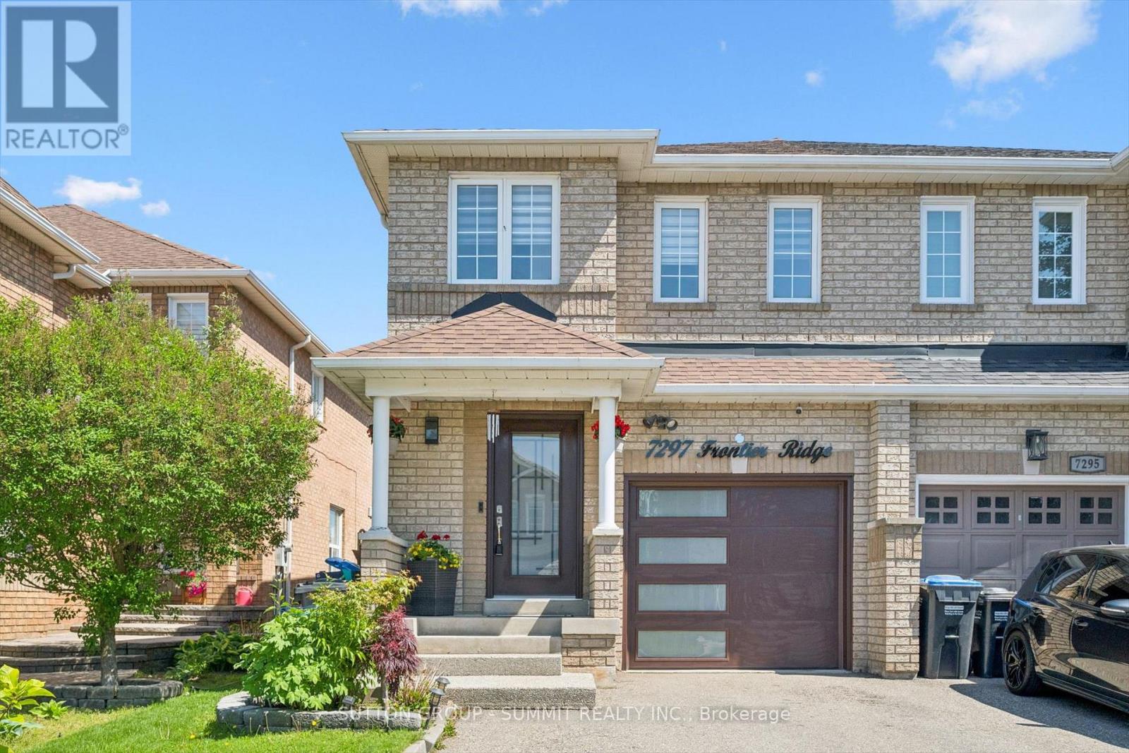 MLS® listing #29829199 for sale located at 7297 FRONTIER RIDGE