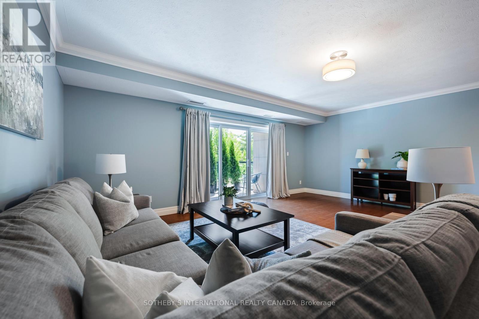 MLS® listing #29829364 for sale located at 201 - 221 ADELAIDE STREET