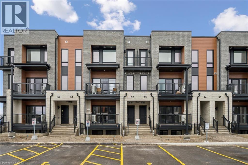 MLS® listing #29829615 for sale located at 525 ERINBROOK Drive Unit# C052