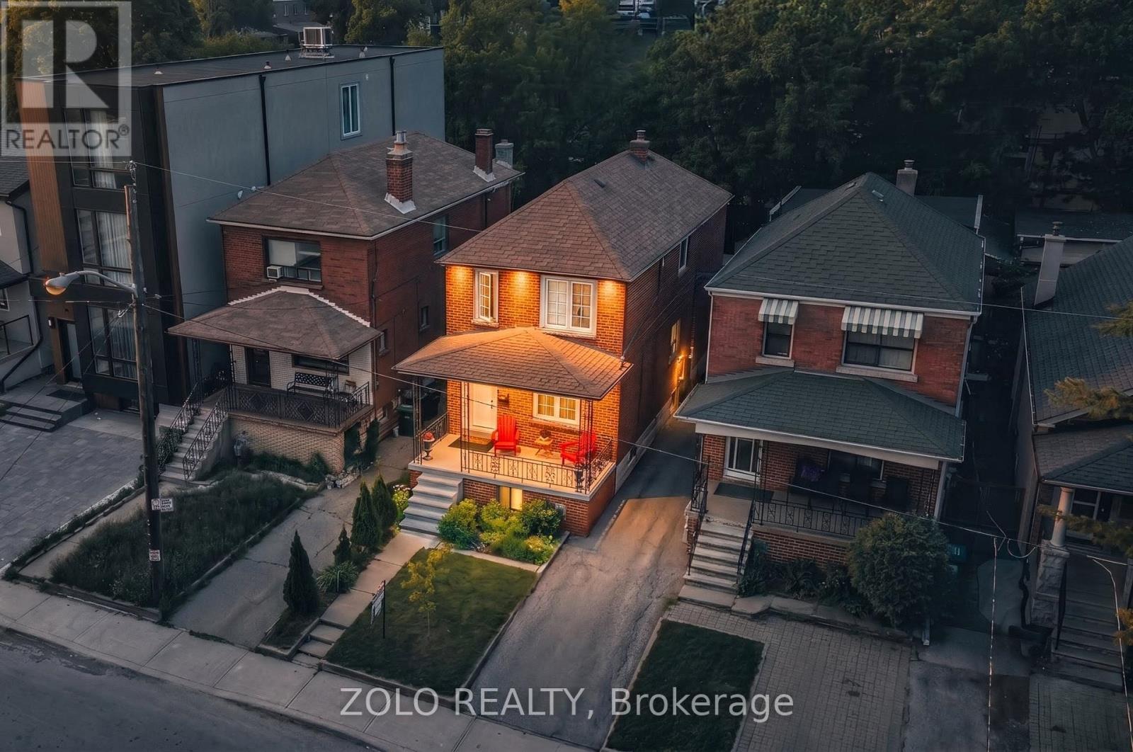 MLS® listing #29829667 for sale located at 163 CEDRIC AVENUE