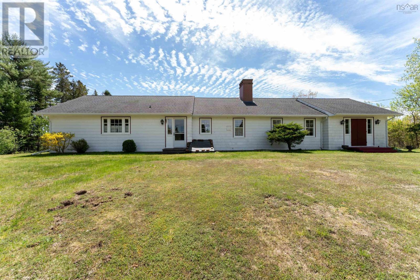 MLS® listing #29830277 for sale located at 41 Eisnor Road
