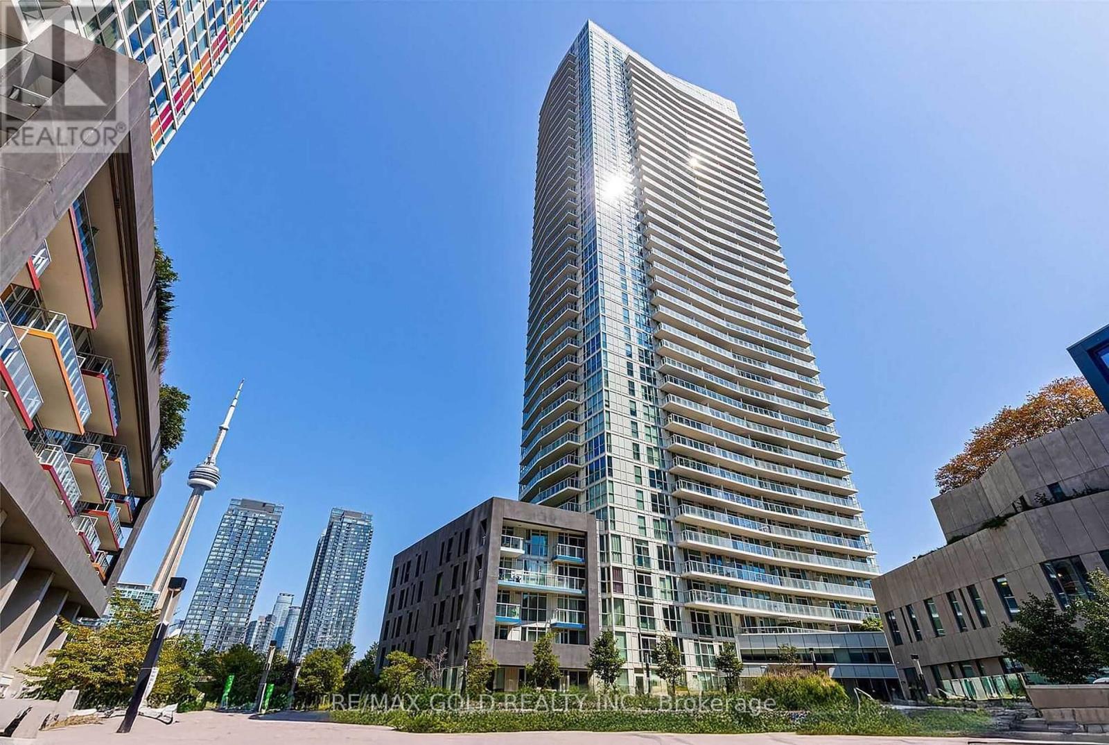 MLS® listing #29830513 for sale located at 1006 - 75 QUEENS WHARF ROAD