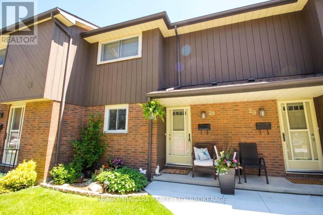 MLS® listing #29830645 for sale located at 28 - 64 FORSTER STREET