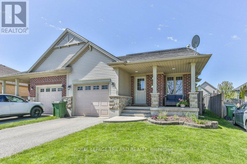 MLS® listing #29831230 for sale located at 14 ALDERWOOD COURT
