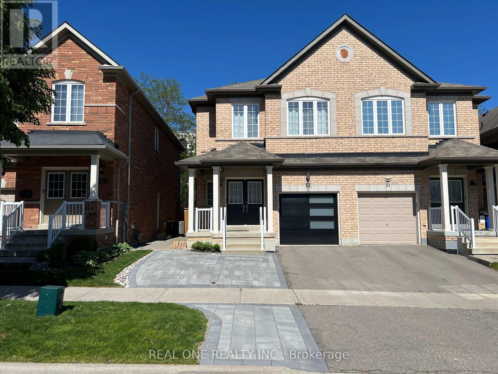 MLS® listing #29831284 for sale located at 53 HAMMERSLY BOULEVARD