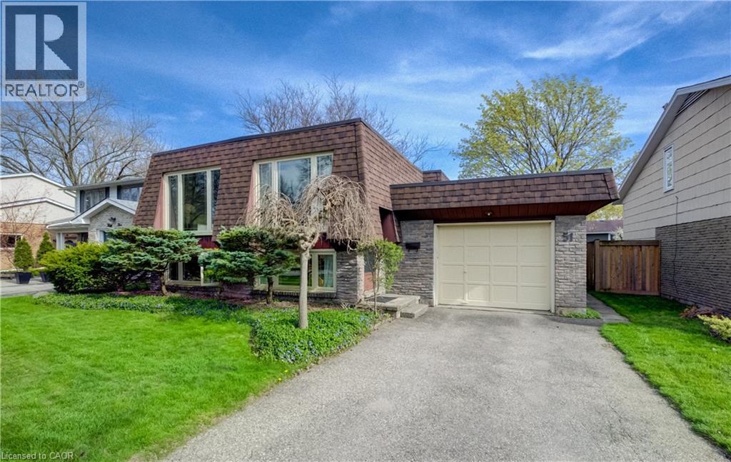 MLS® listing #29831709 for sale located at 51 UNDERHILL Crescent