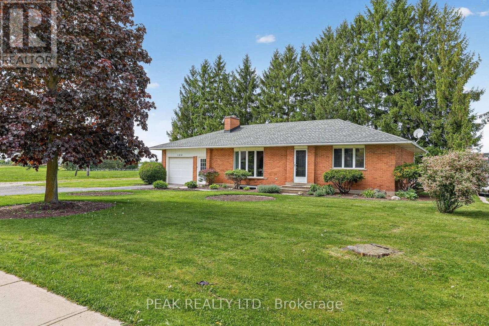 MLS® listing #29832438 for sale located at 190 SNYDER'S ROAD W