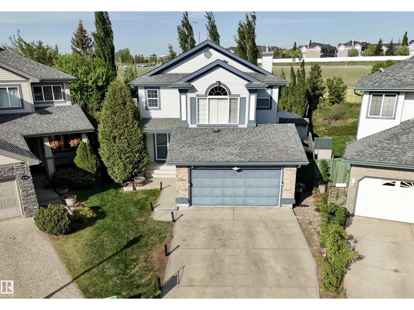MLS® listing #29832695 for sale located at 442 Hunters GR NW