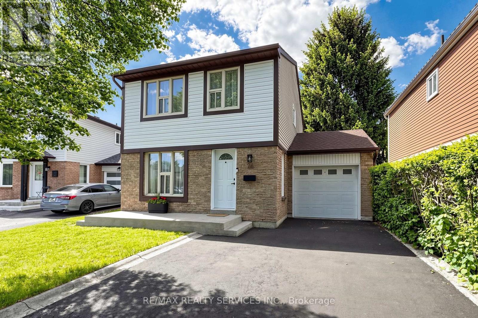 MLS® listing #29832920 for sale located at 26 MAYFAIR CRESCENT