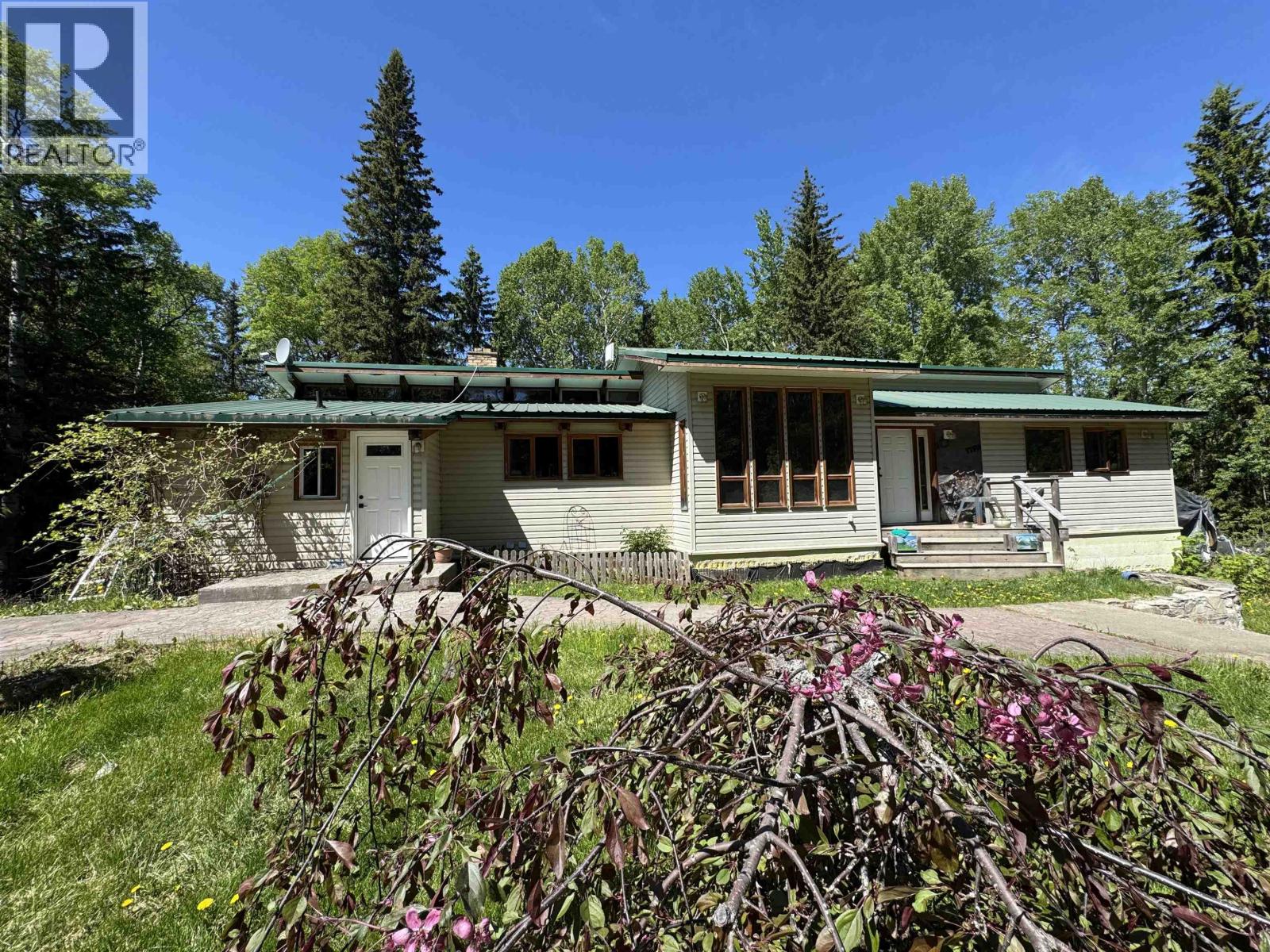 MLS® listing #29834461 for sale located at 3177 W WESTLUND ROAD