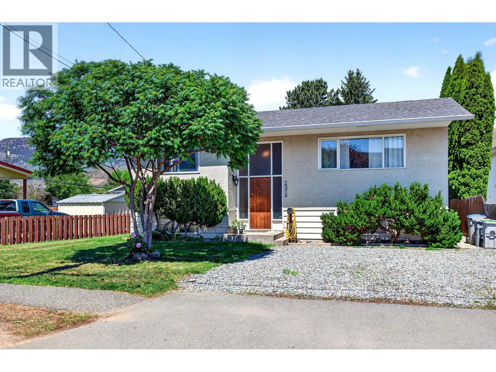 MLS® listing #29836807 for sale located at 2572 FLEETWOOD Avenue
