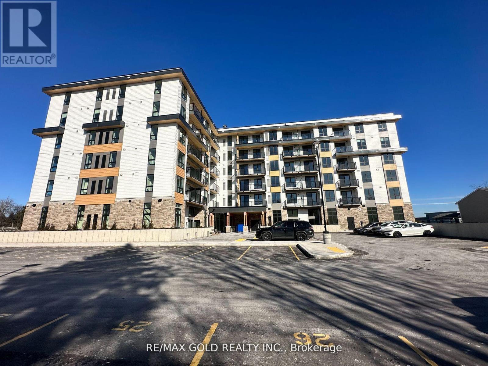 MLS® listing #29837003 for sale located at 611 - 101 GOLDEN EAGLE ROAD