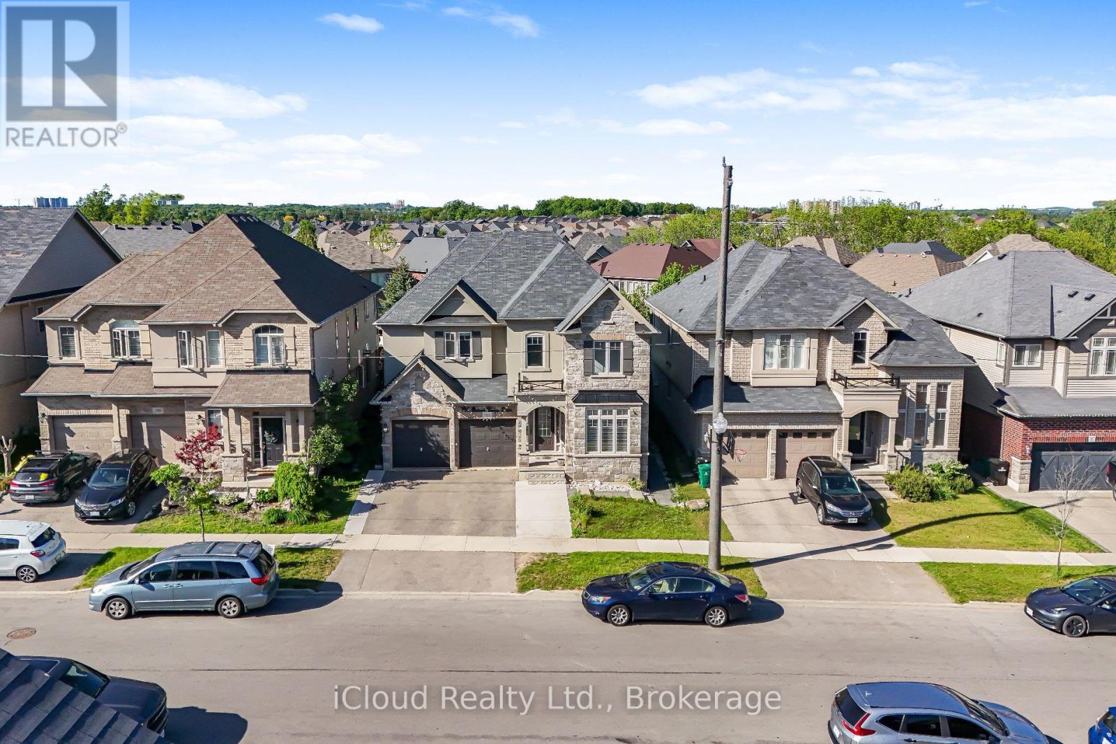 MLS® listing #29837007 for sale located at 795 ROBERT FERRIE DRIVE