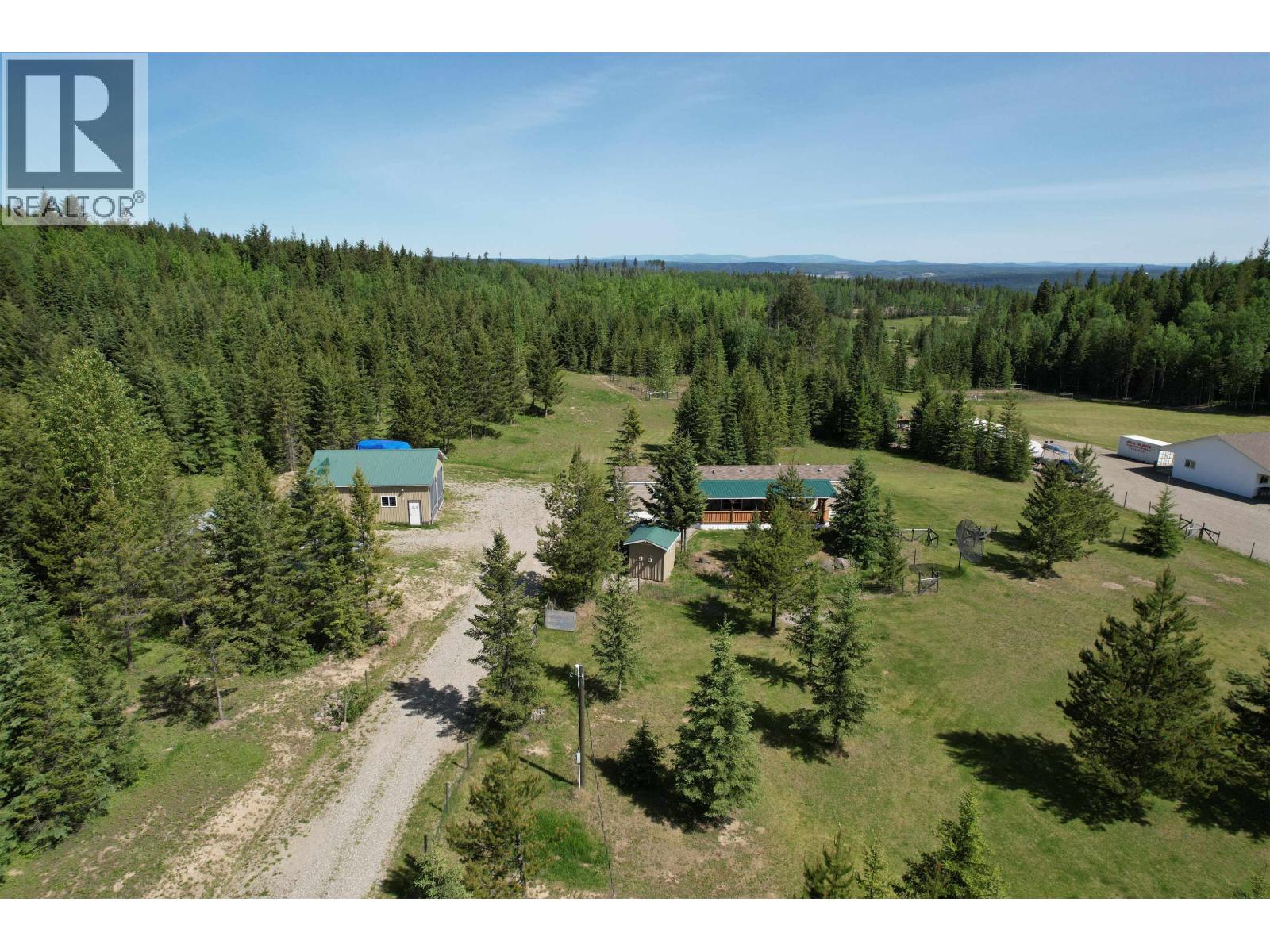 MLS® listing #29837401 for sale located at 2305 MURRAY ROAD