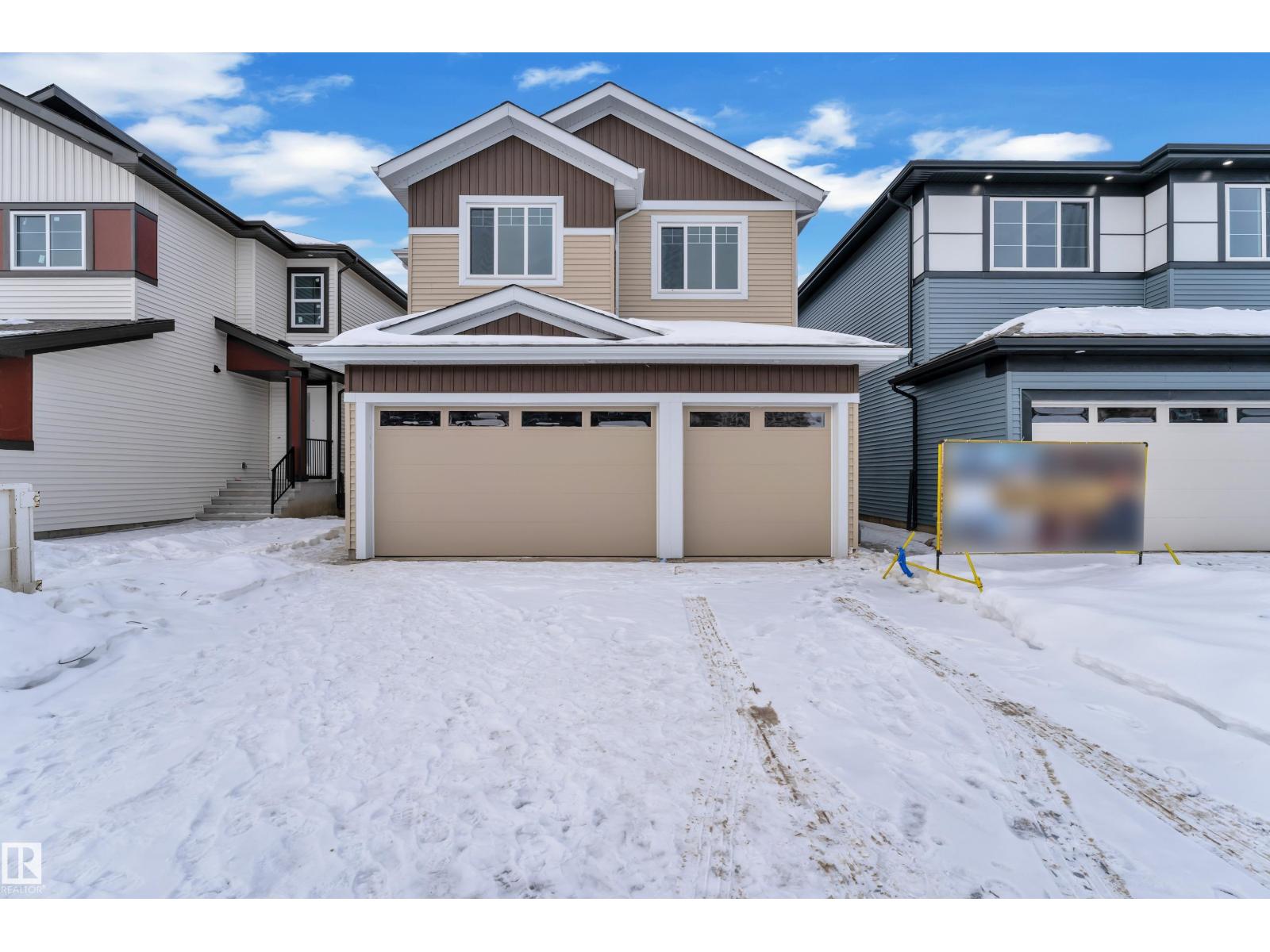 MLS® listing #29837804 for sale located at 737 ASTORIA WY