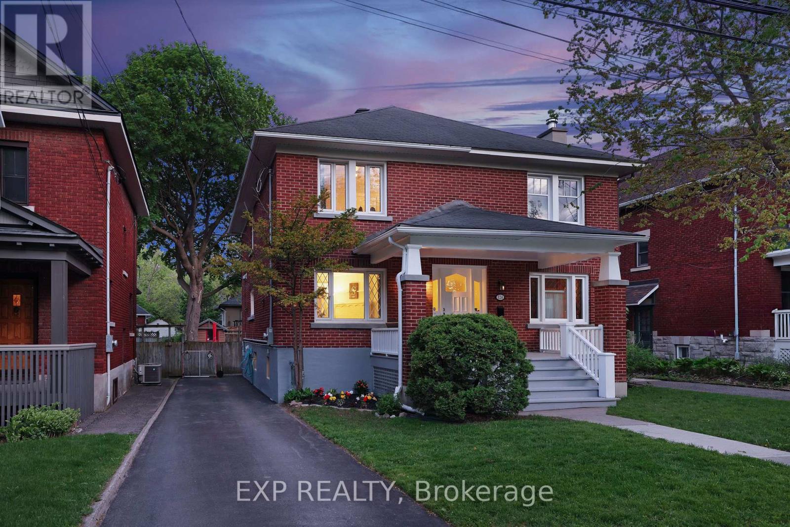 MLS® listing #29838013 for sale located at 122 BYRON AVENUE
