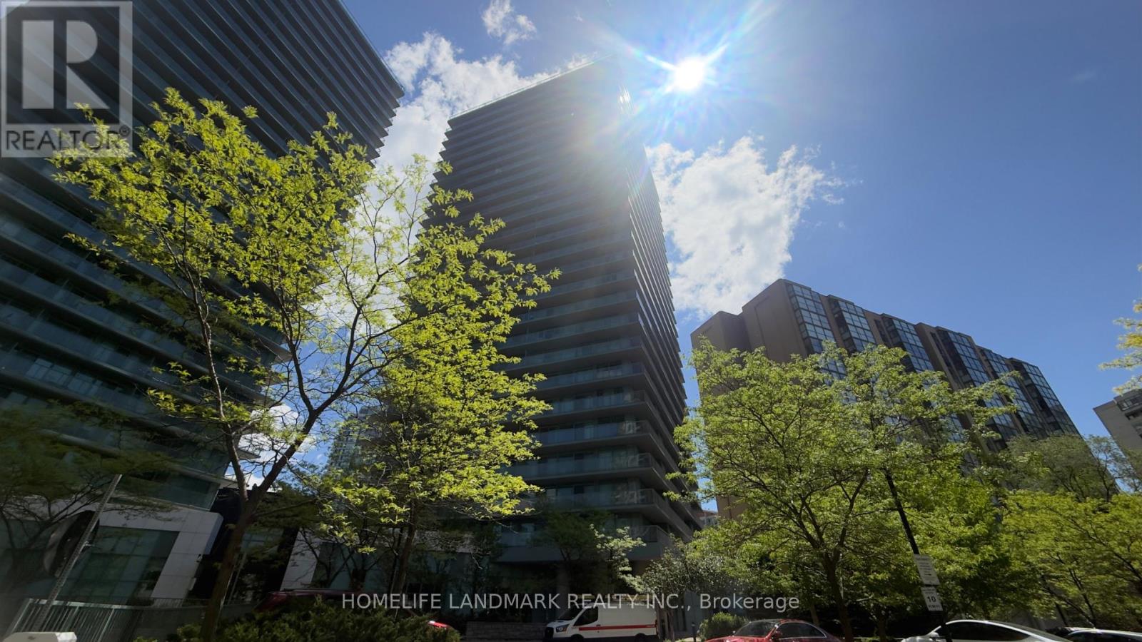MLS® listing #29838022 for sale located at 2010 - 5500 YONGE STREET