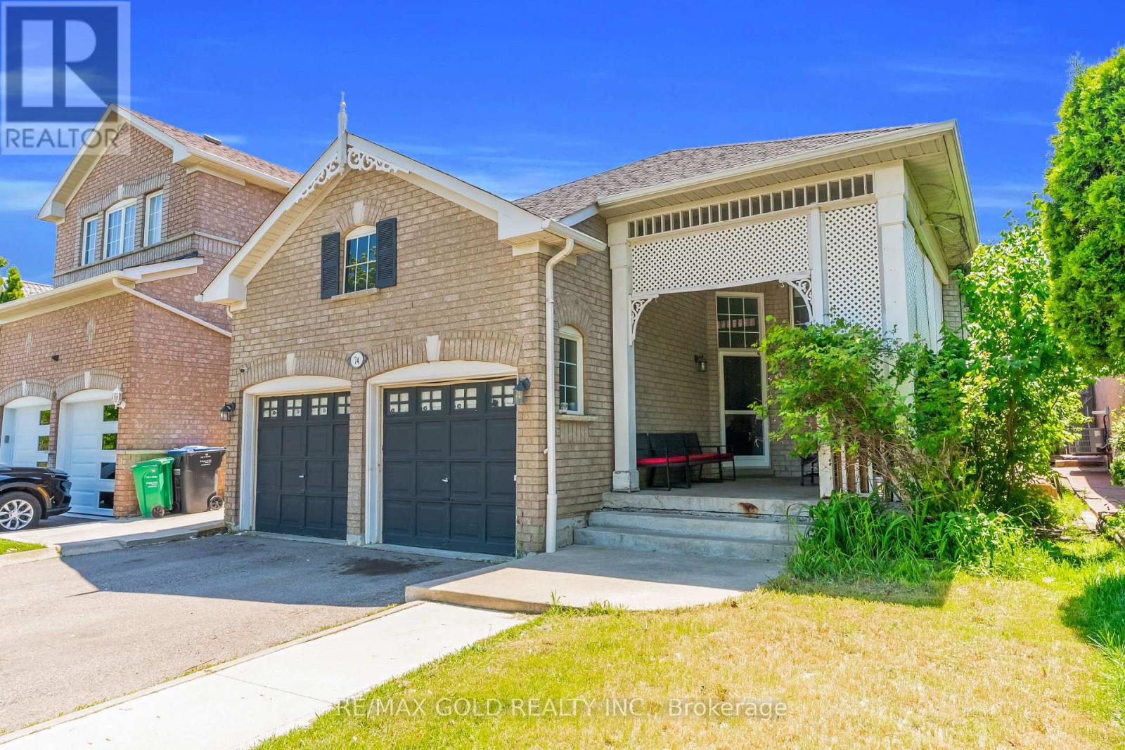 MLS® listing #29838050 for sale located at 74 FLETCHERS CREEK BOULEVARD